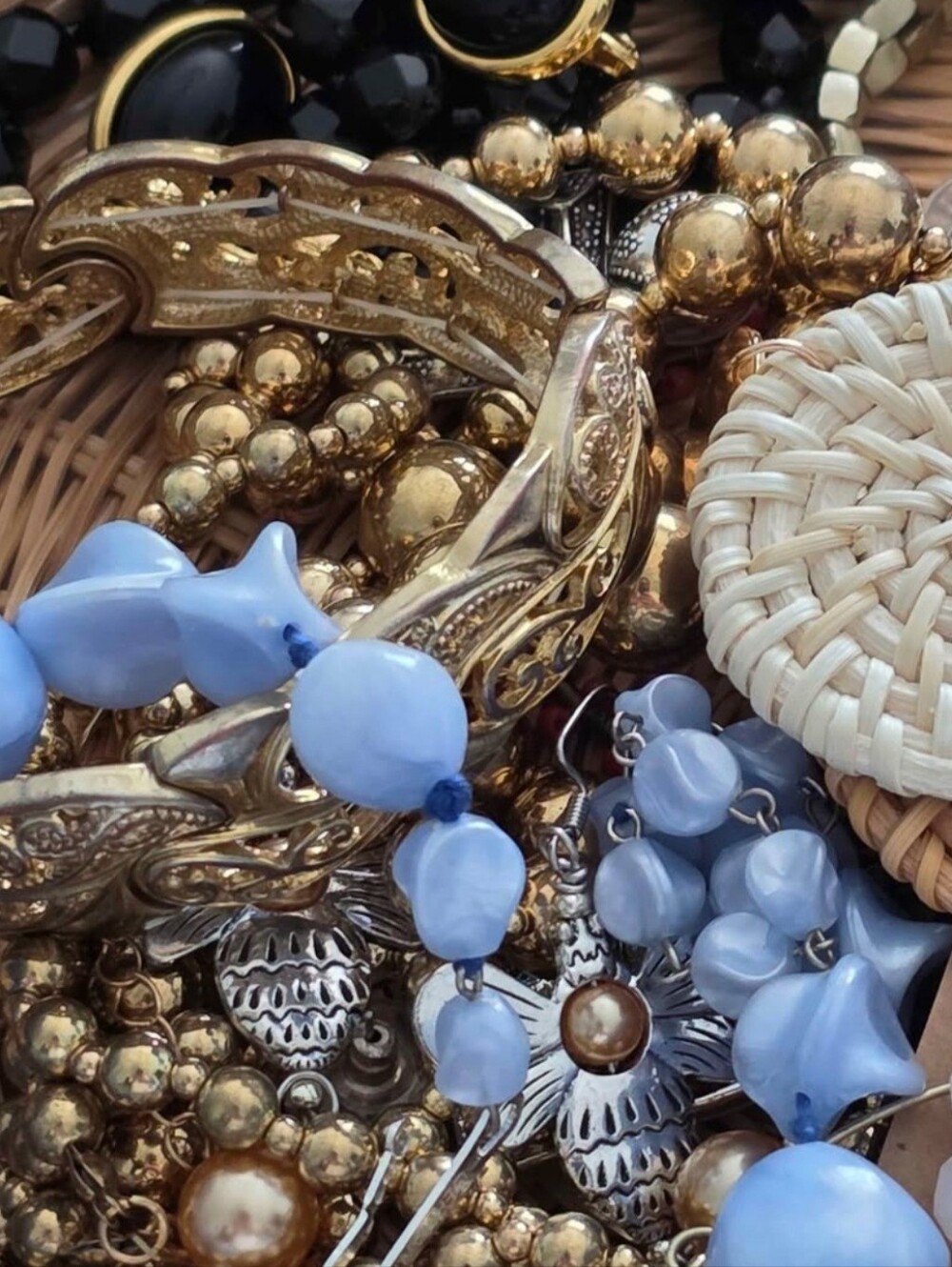 Bundle of Fall Jewelry, Crafts, Some Are Wearable, Vanity Display, Etc.